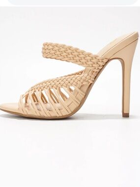 Cape Robbin Women’s Beige Hollyanne Braided Heels Sz 10 NWB